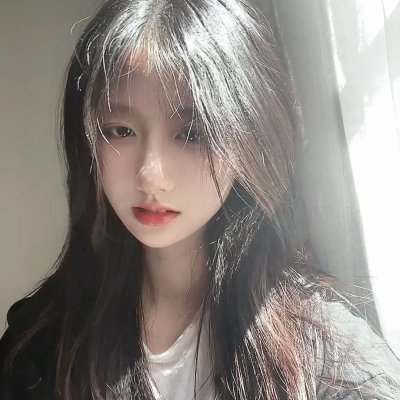 他是龙